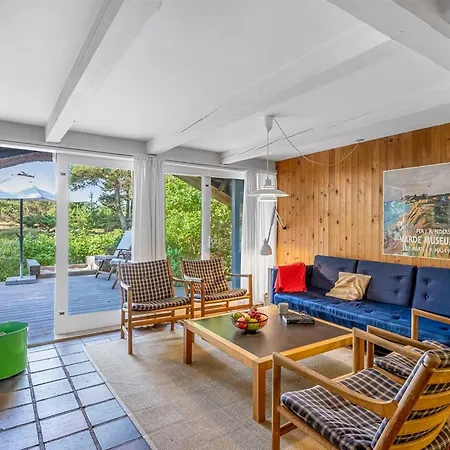 Lene - 2km From The Sea By Interhome